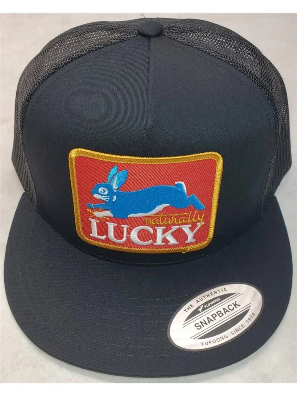 Retro Naturally Lucky Trucker Hat Vintage Blue Rabbit Patch Yupoong Snapback 80s